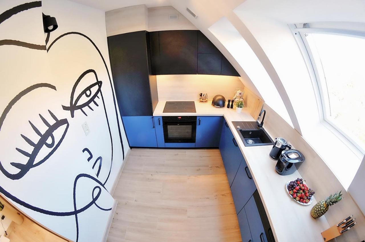 50 M Do Plazy Thobruk Apartamenty Piekna Dama Z Kolobrzegu Exterior photo